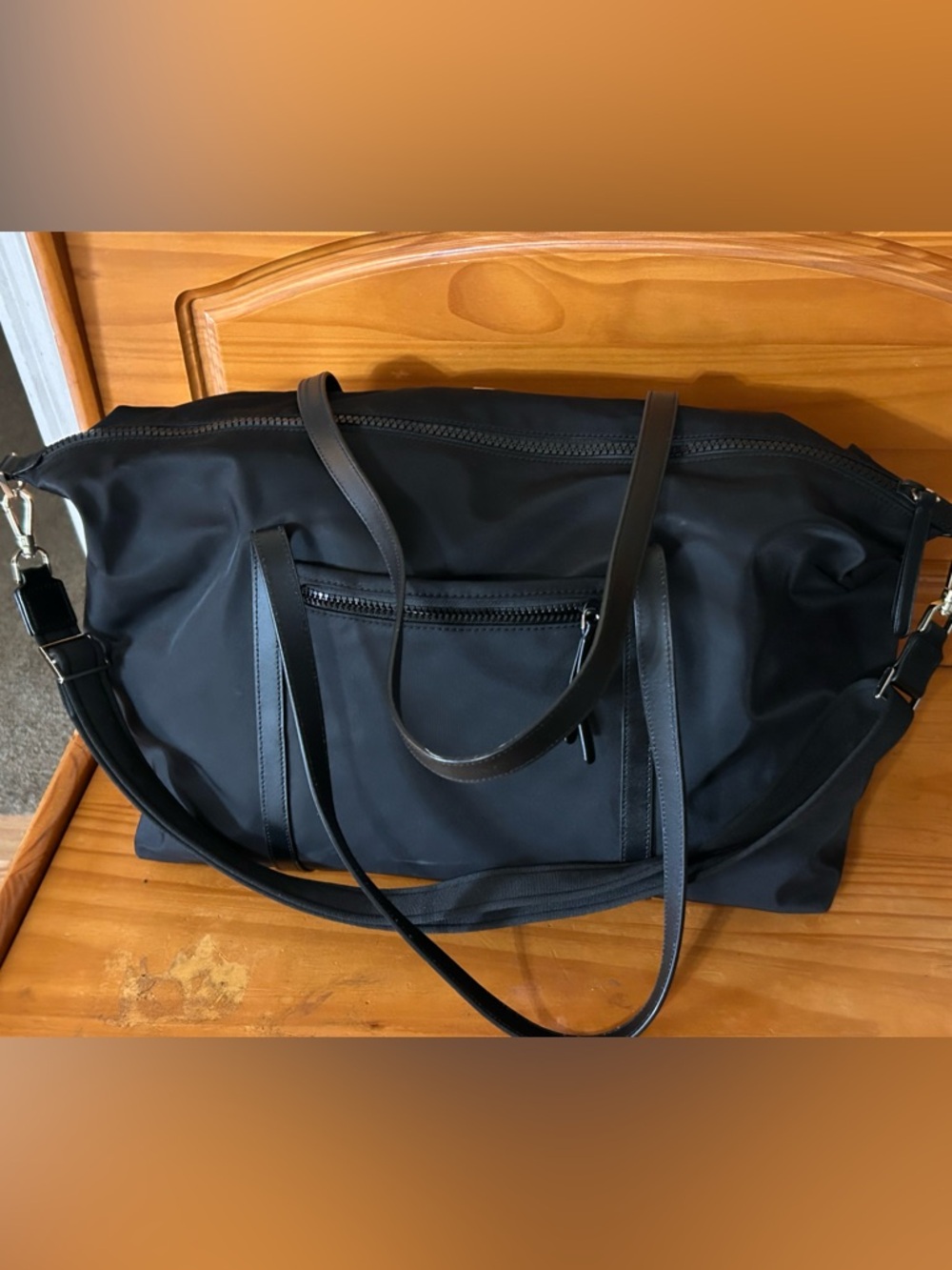 Kate Spade Jae Weekender Bag with Cosmetic Bag - Picture 4 of 11